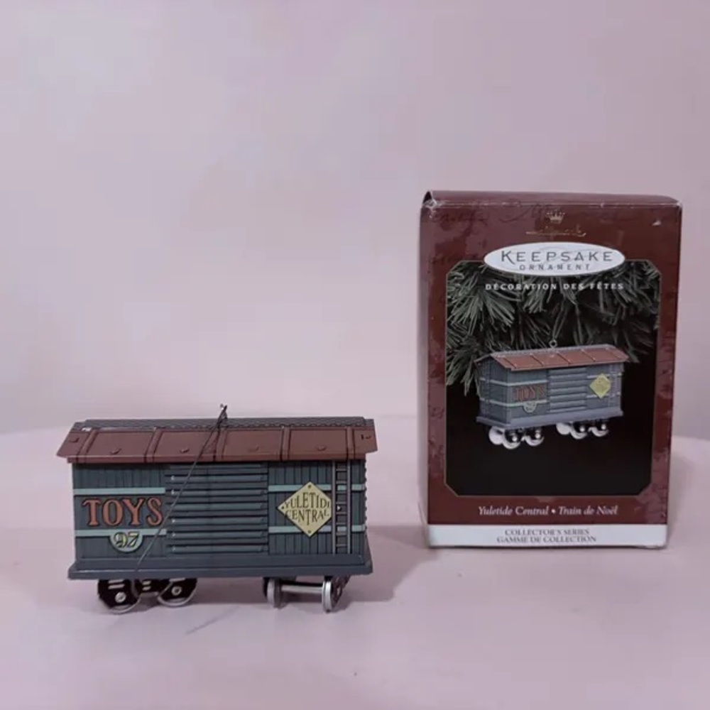 Hallmark Keepsake Ornament Train Car